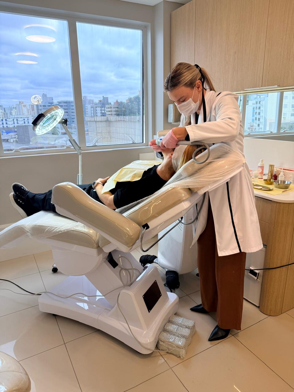 Ultrassom Microfocado HIFU — Clínica Blumet