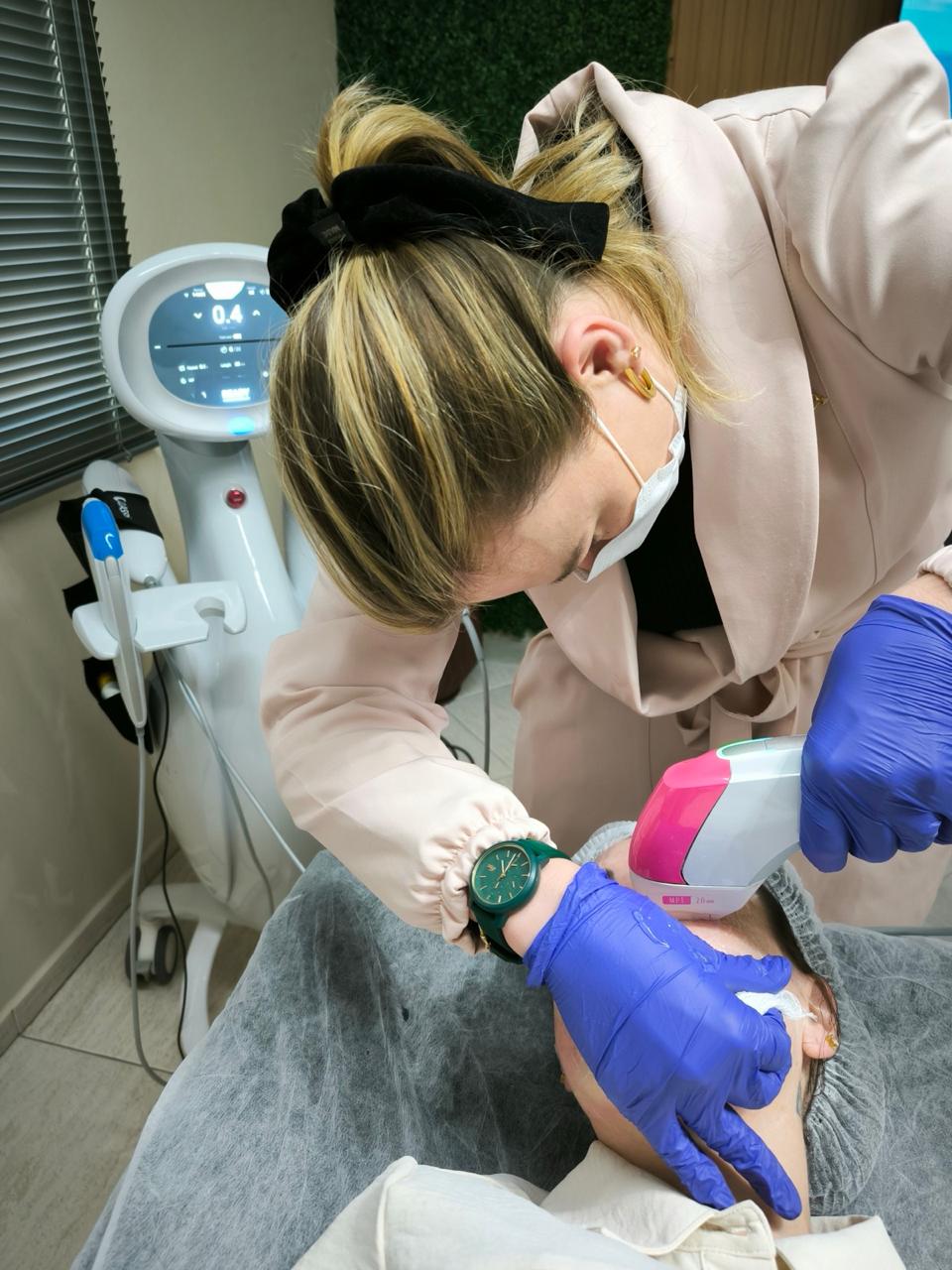 Ultrassom Microfocado HIFU — Clínica Blumet